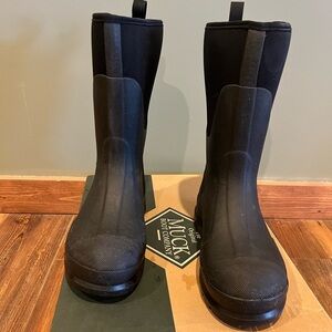 Women’s Muck Chore Boots